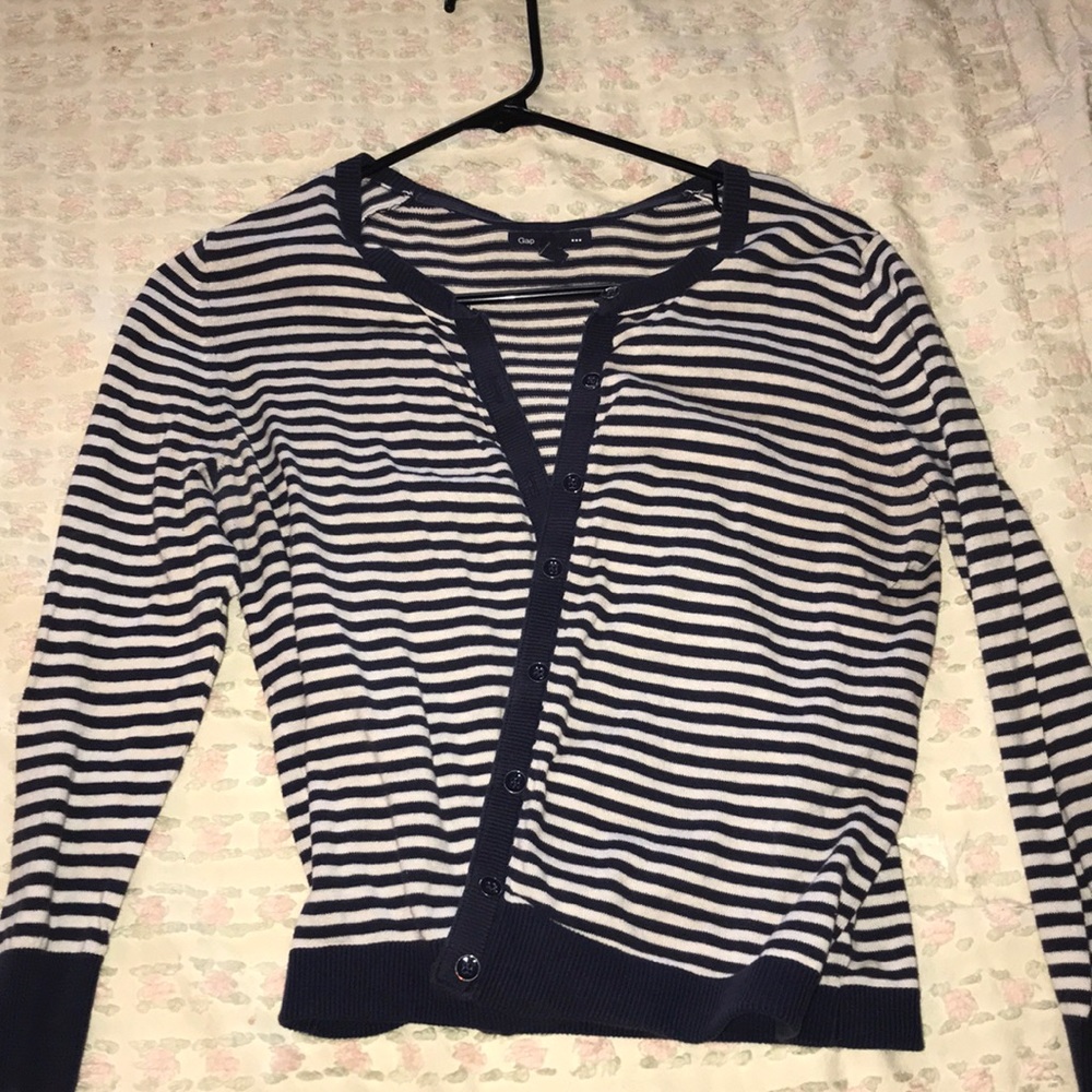 Cardigan - Picture 3 of 3